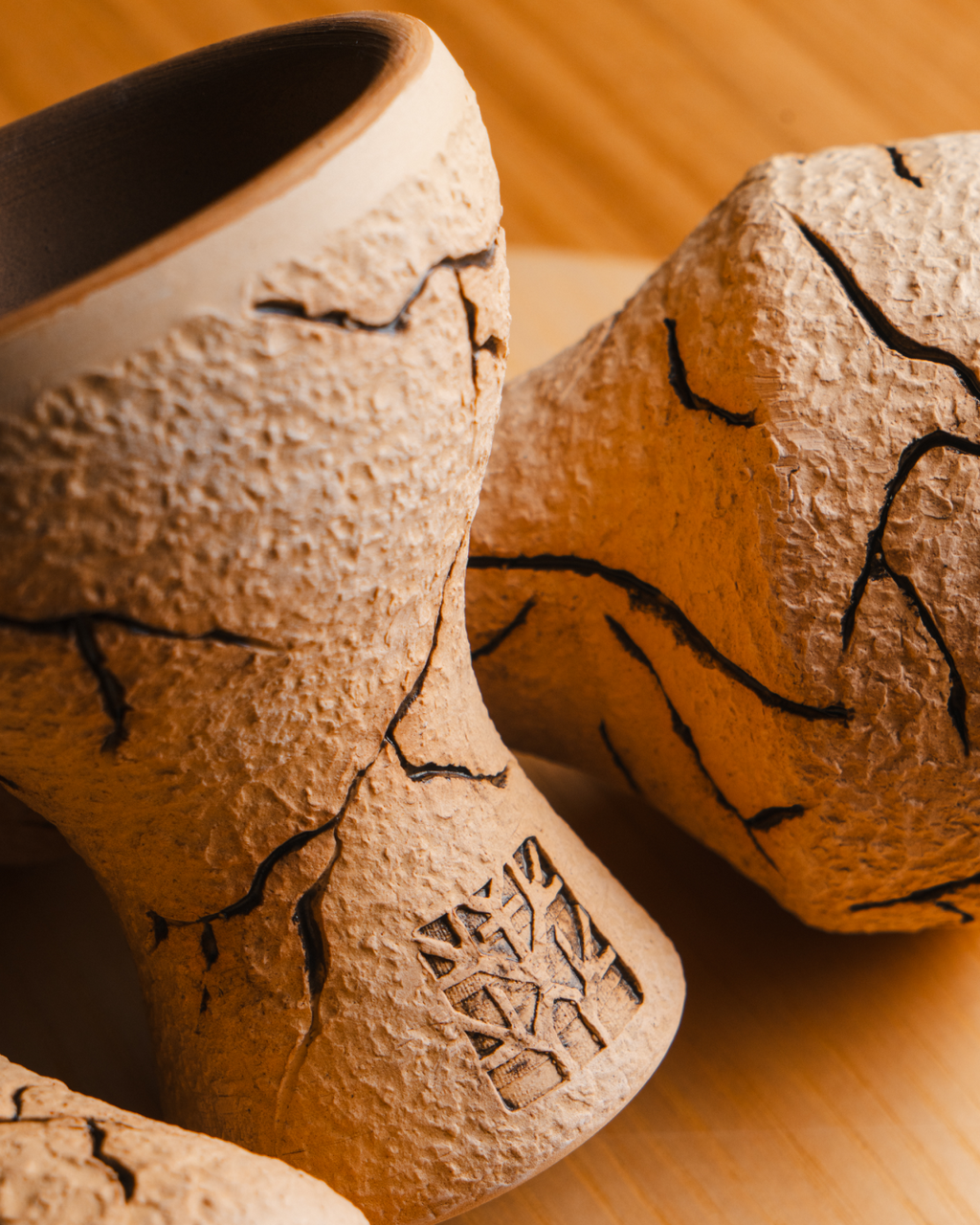 Forest Bowl Sand — Cazoleta Artesanal Rusa Barro 1200°C | Koala Buff España